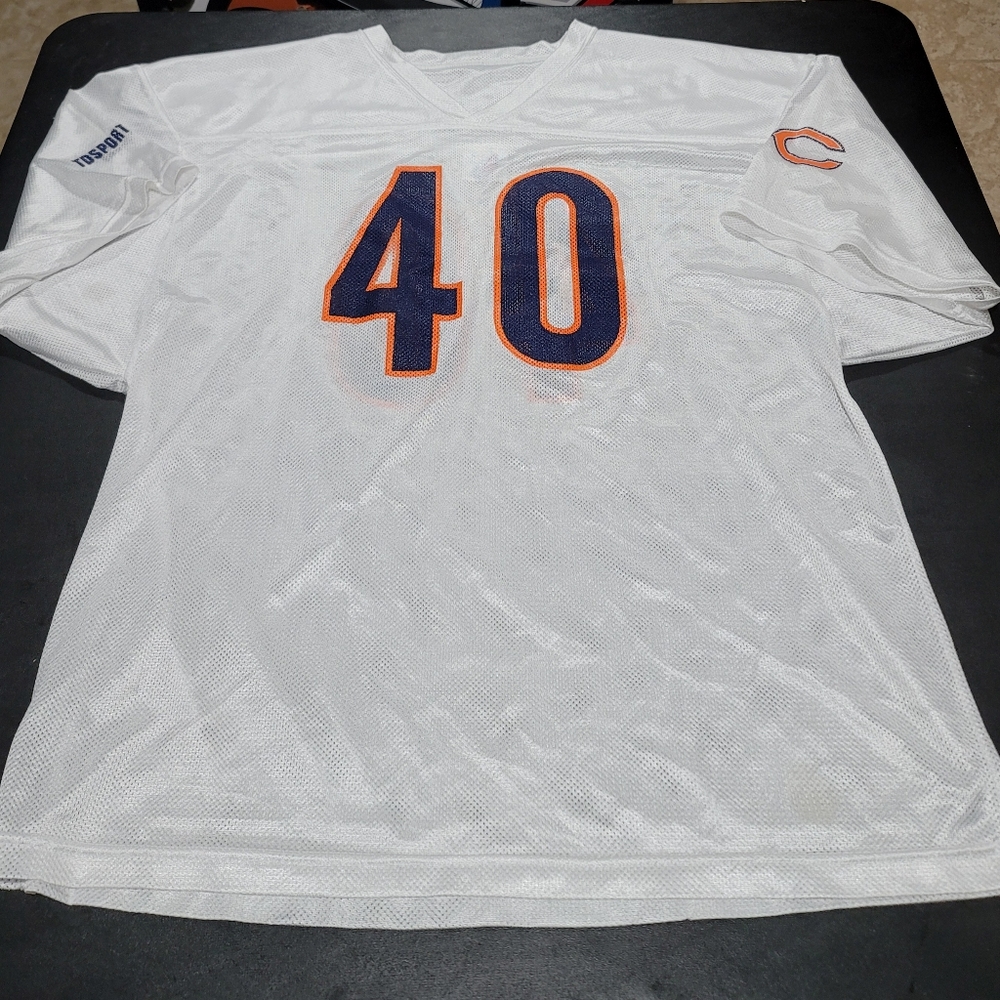Vintage Chicago Bears Gale Sayers football jersey.